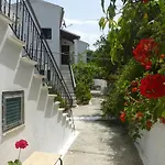 Διαμέρισμα Andreas *